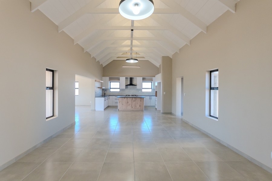 3 Bedroom Property for Sale in Hoogland Western Cape